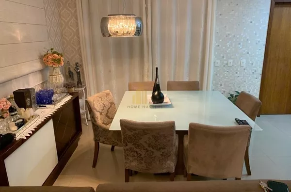 Excelente casa com piscina. 