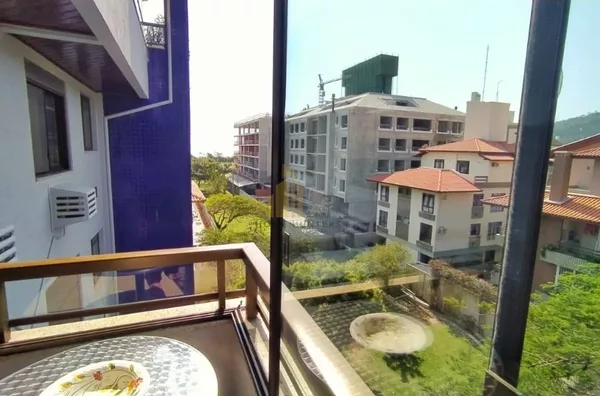 Excelente apartamento a 200 metros da praia