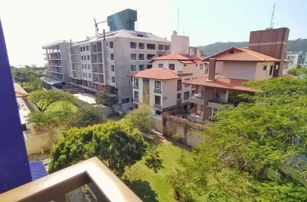 Excelente apartamento a 200 metros da praia