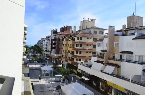 Apartamento no Open Shopping 400m da praia 