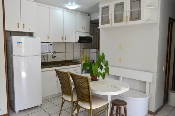 Apartamento no Open Shopping 400m da praia 