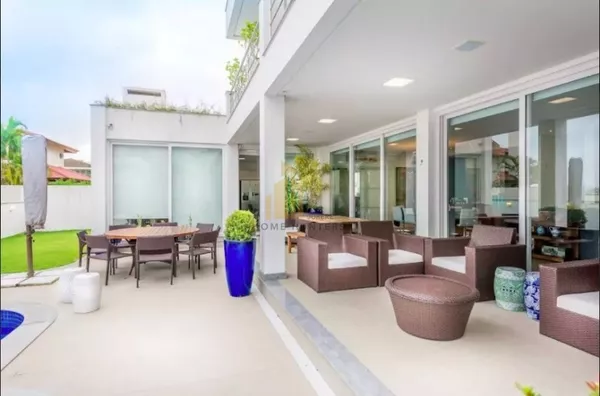 LINDA CASA PARA VENDA E TEMPORADA