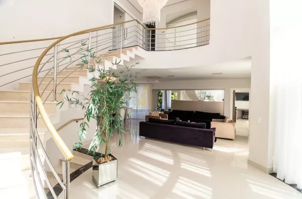 CASA ALTO PADRÃO EM JURERÊ INTERNACIONAL