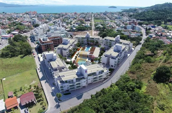 Lindo apartamento novo no Res.Ville Romane.