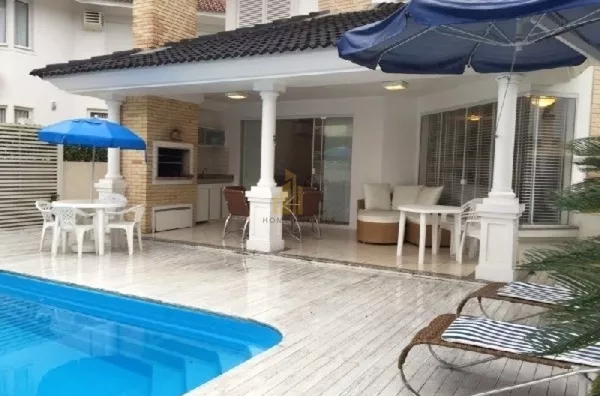 EXCELENTE CASA 4 SUÍTES - TEMPORADA