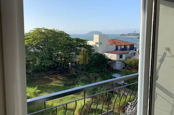 EXCELENTE COBERTURA COM VISTA MAR - JURERÊ