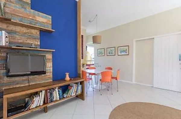 Excelente cobertura duplex em Jurerê