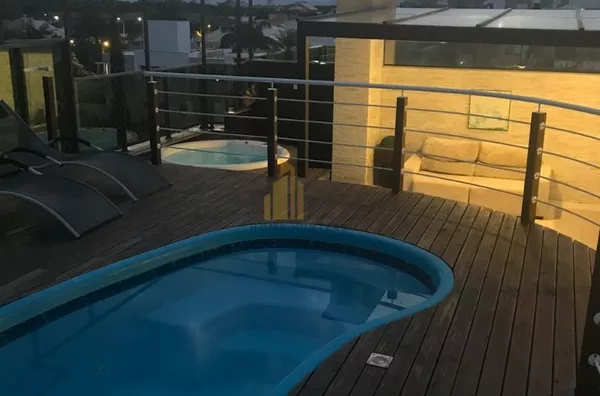 EXCELENTE COBERTURA EM JURERÊ