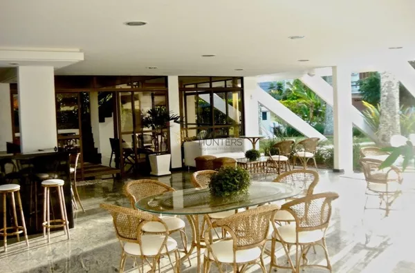 FABULOSA CASA 80 METROS DO MAR EM JURERÊ INTERNACIONAL