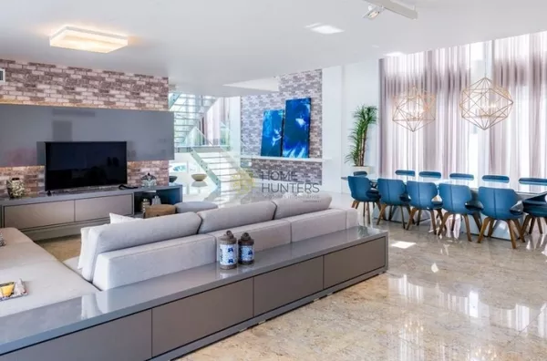 Casa alto padrão em Jurerê Internacional