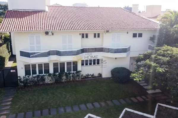 CASA 10 DORMITÓRIOS EM JURERÊ INTERNACIONAL