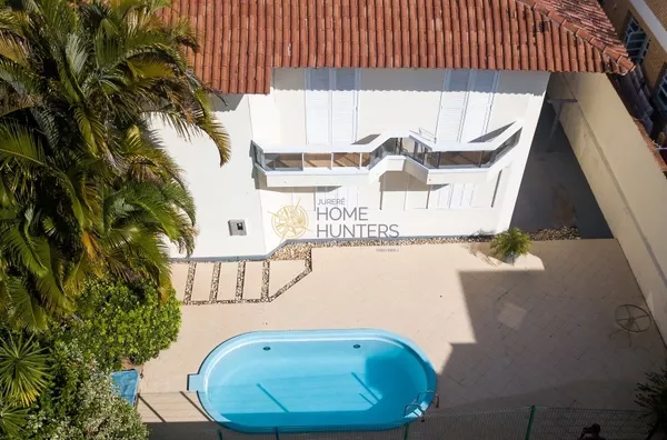 CASA 10 DORMITÓRIOS EM JURERÊ INTERNACIONAL