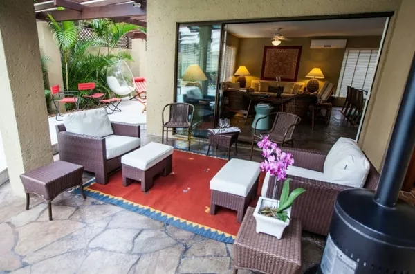 Casa linda á 150m do Mar em Jurerê