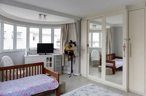 Ótima casa em Jurerê para 10 pessoas