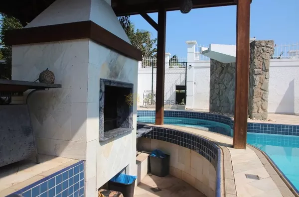 Temporada, Excelente mansão em Jurerê Internacional.