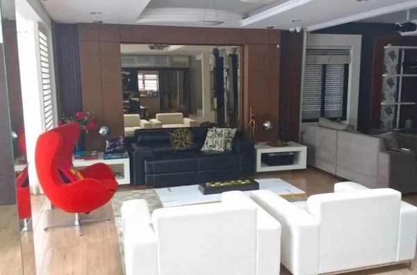 Excelente casa alto padrão em Jurerê