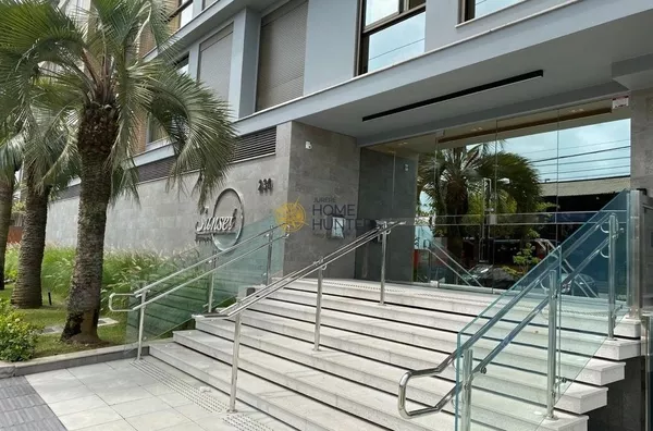 EXCELENTE APARTAMENTO 2 SUÍTES EM JURERÊ INTERNACIONAL