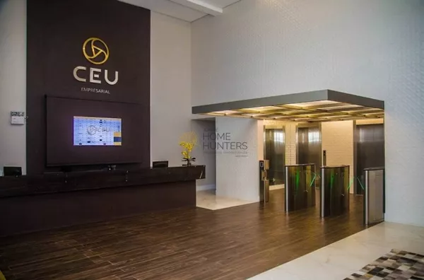 Sala comercial alto padrão no CEU Empresarial com vista mar.