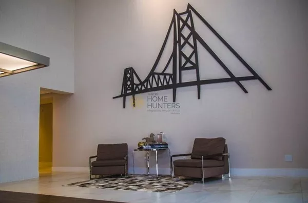 Sala comercial alto padrão no CEU Empresarial com vista mar.