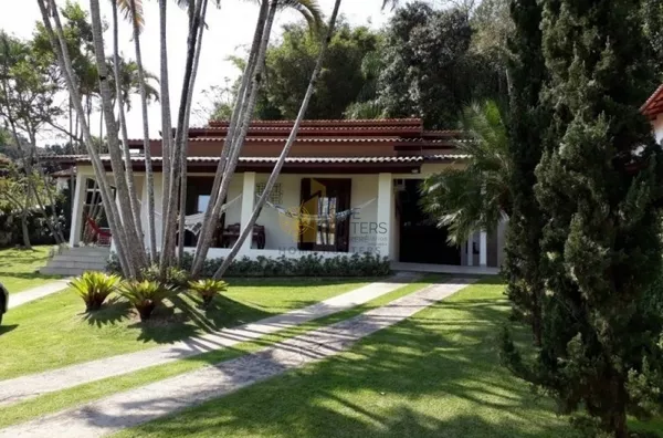 EXCELENTE CASA PARA TEMPORADA E MENSAL