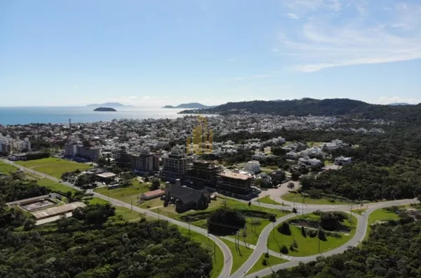 ICON HOME DESIGN, 3 SUITES