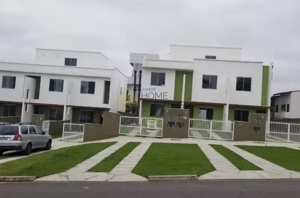 Casa nova, com 2 dormitórios sendo 2 suites.