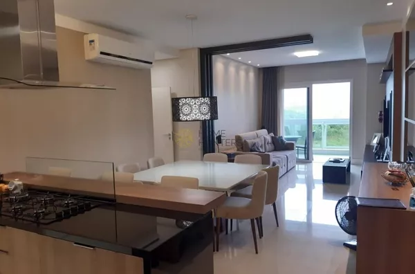 Apartamento 3 suítes montado em Jurerê Internacional 