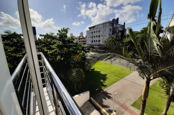 Apartamento 3 dormitórios / 1 Suíte 2 quadras do mar