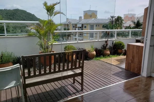 Venda, excelente cobertura em Jurerê