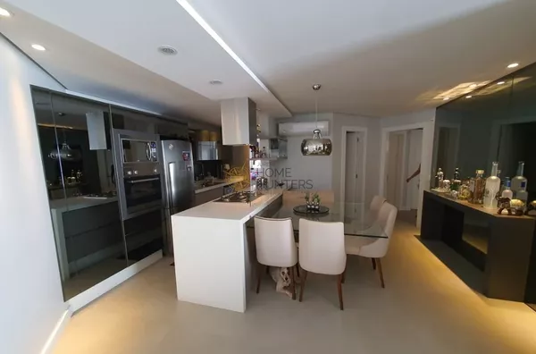 Apartamento para venda 3 quartos mobiliado em Jurerê