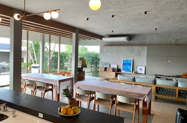 Linda casa para venda, frente mar em Cachoeira do Bom Jesus