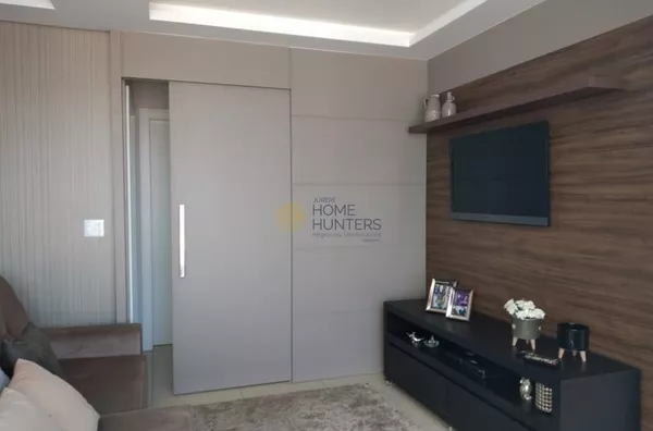 Cobertura 3 dormitórios, com jacuzzi e semi mobiliada