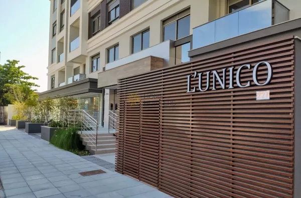 Loft duplex, 80m² privativo, 1 vaga.