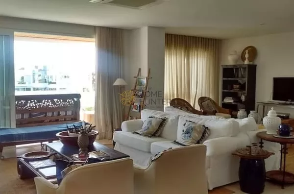 Apartamento no Arte Dell Aqua alto Padrão a 100m da praia 