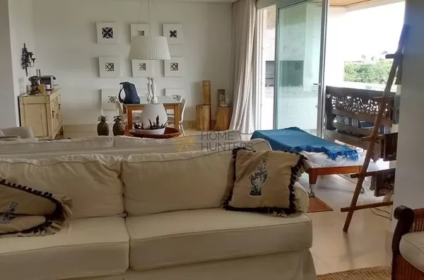 Apartamento no Arte Dell Aqua alto Padrão a 100m da praia 