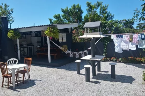 Casa para venda duplex com 3 quartos em Ponta das Canas