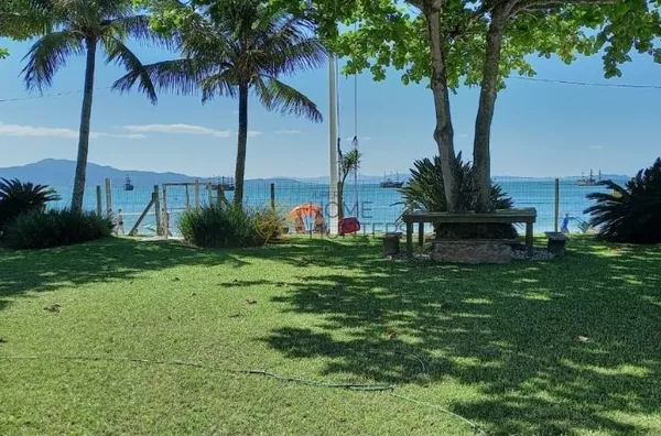 Casa frente mar Cachoeira do Bom Jesus Florianópolis