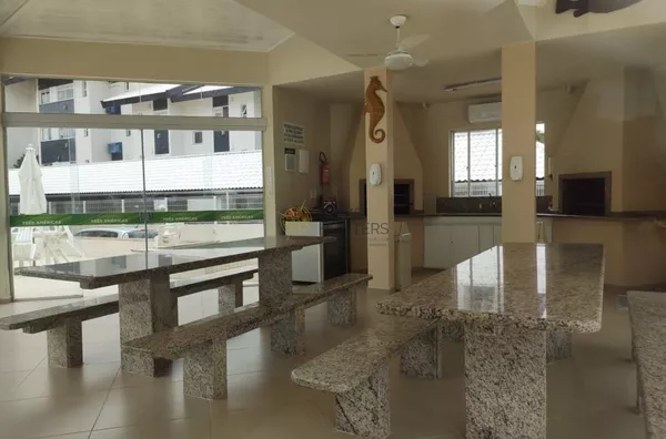 Apartamento para venda e temporada 2 quarto(s)1 suite Praia Brava florianópolis