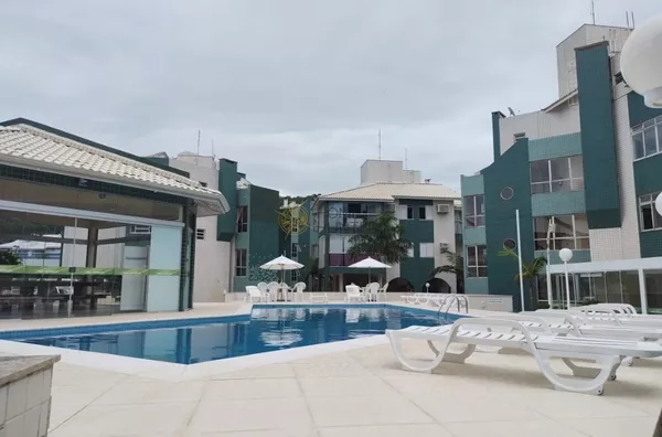 Cobertura para Temporada 4 dormitorios, piscina. frente mar. 