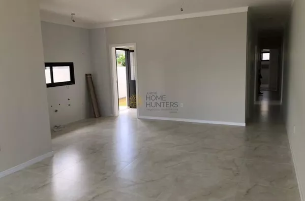 Venda, Excelente casa na Cachoeira do Bom Jesus