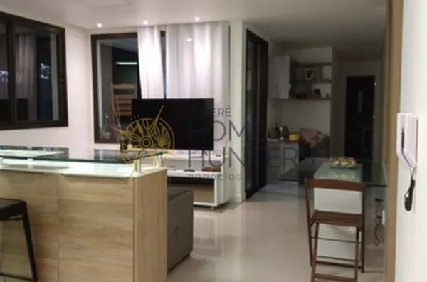 Excelente apartamento a 250 metros da praia.