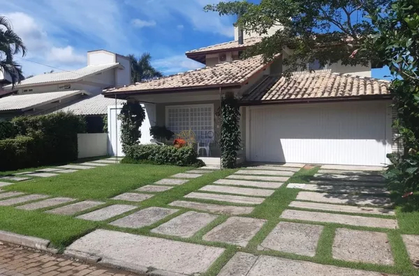 Casa para aluguel 4 quartos lazer completo em Jurerê Internacional