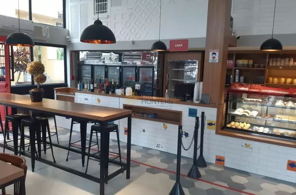 Loja comercial para venda mobiliada para padaria em Jurerê