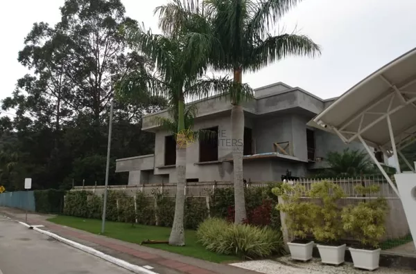 Casa para venda 4 quartos em fase de acabamento em condomínio