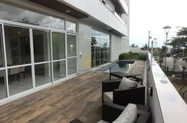 Apartamento mobiliado com vista mar