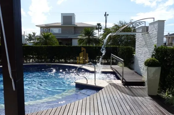 Linda mansão com 1085 m²