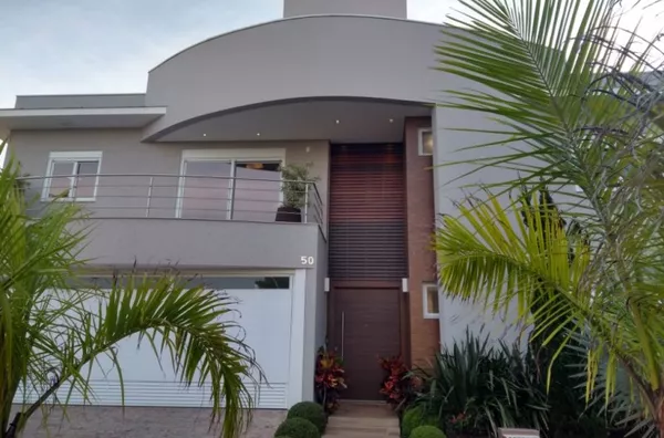 MANSÃO 5 SUÍTES MOBILIADA.