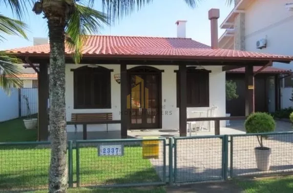 Excelente casa em Jurerê Internacional para temporada