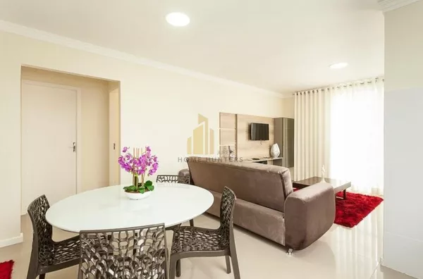 Linda cobertura, com vista mar.