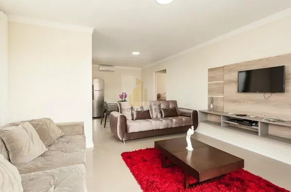 Linda cobertura, com vista mar.